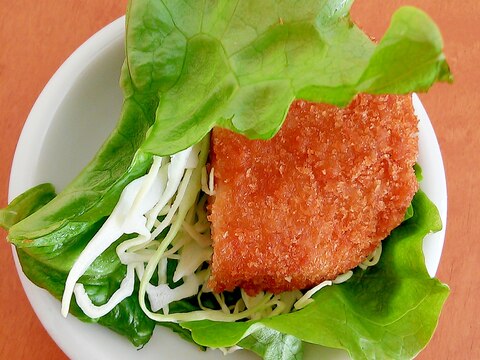 コロッケのサラダ菜包み☆中濃ソースマヨネーズ味